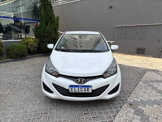 HYUNDAI HB20 1.6 COMFORT PLUS 16V FLEX 4P AUTOMÁTICO